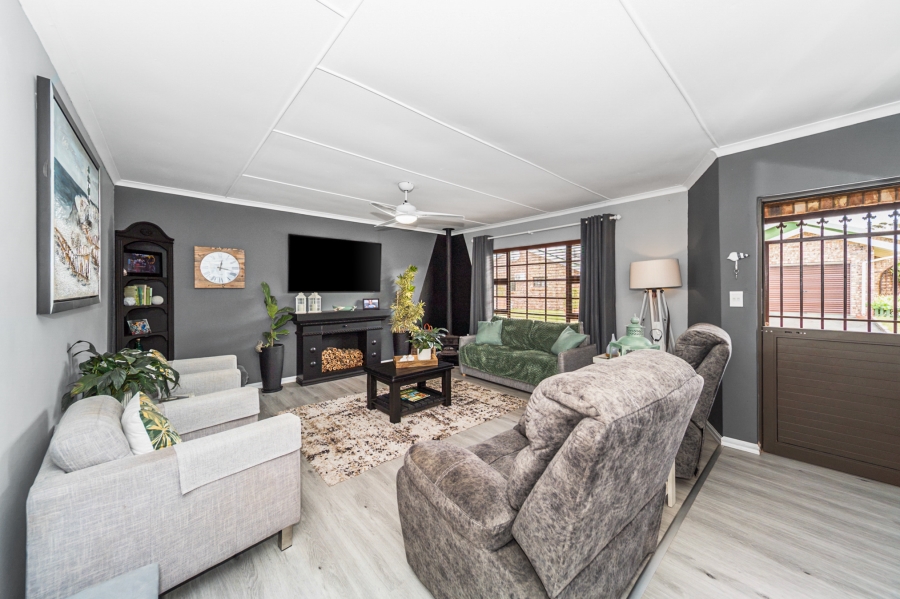 2 Bedroom Property for Sale in Gonubie Eastern Cape